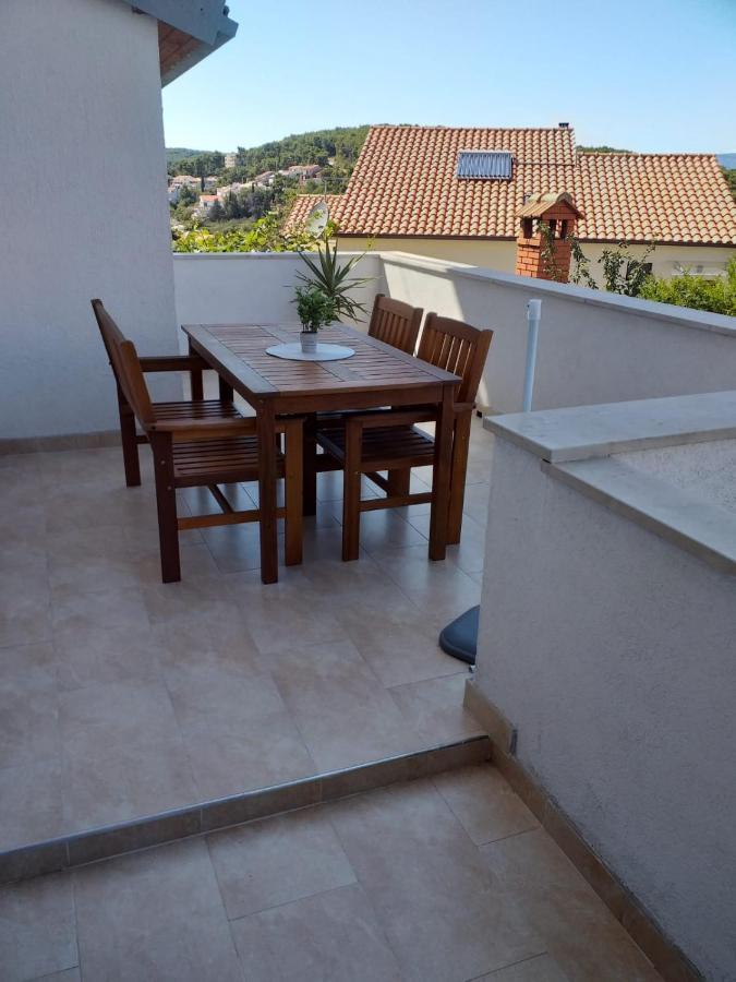 Apartmani Tina Jelsa  Kültér fotó